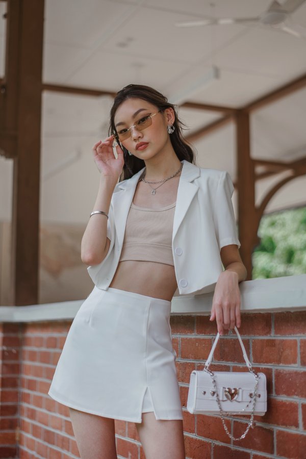 Tip Blazer Top in White