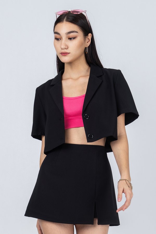Tip Blazer Top in Black