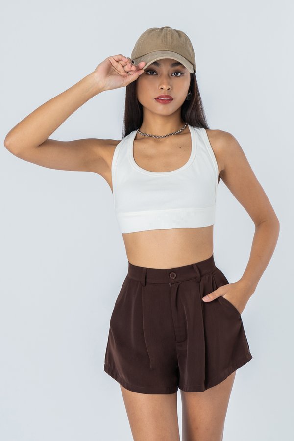 Coy Shorts in Brown