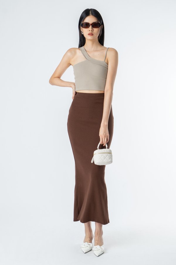 Isolate Top in Taupe Beige