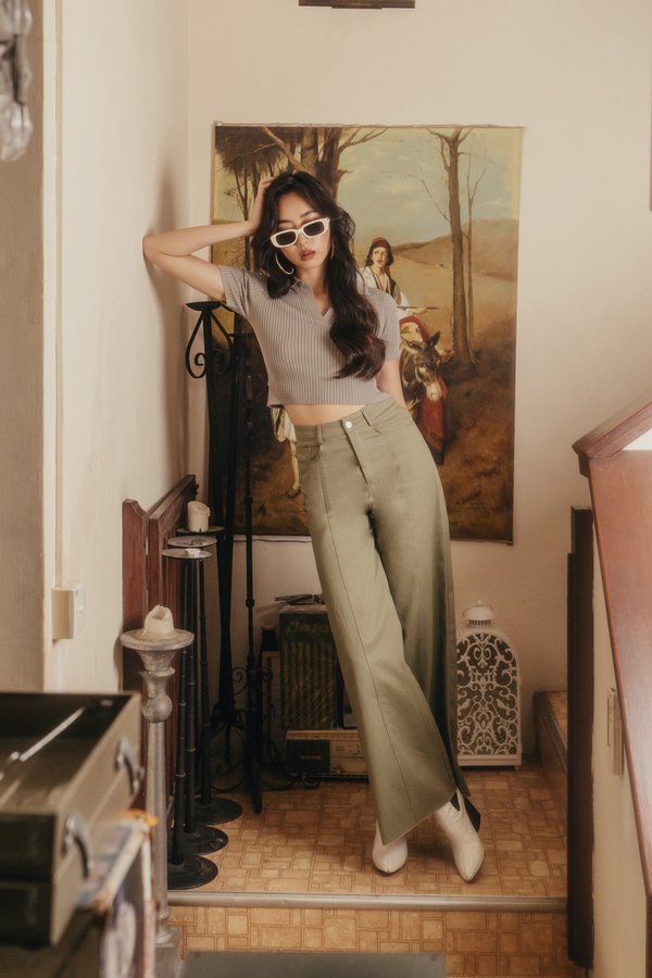 Undone Pants in Olive Green