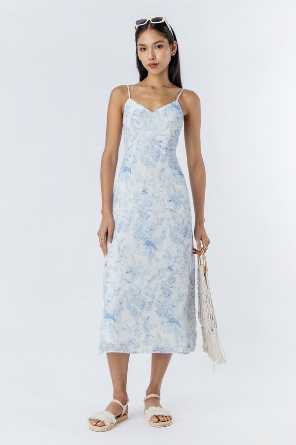 Sunkissed Dress in Light Blue Floral