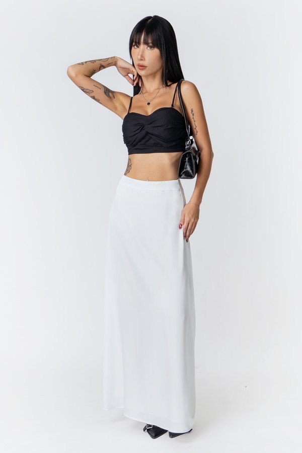 Suave Skirt in White