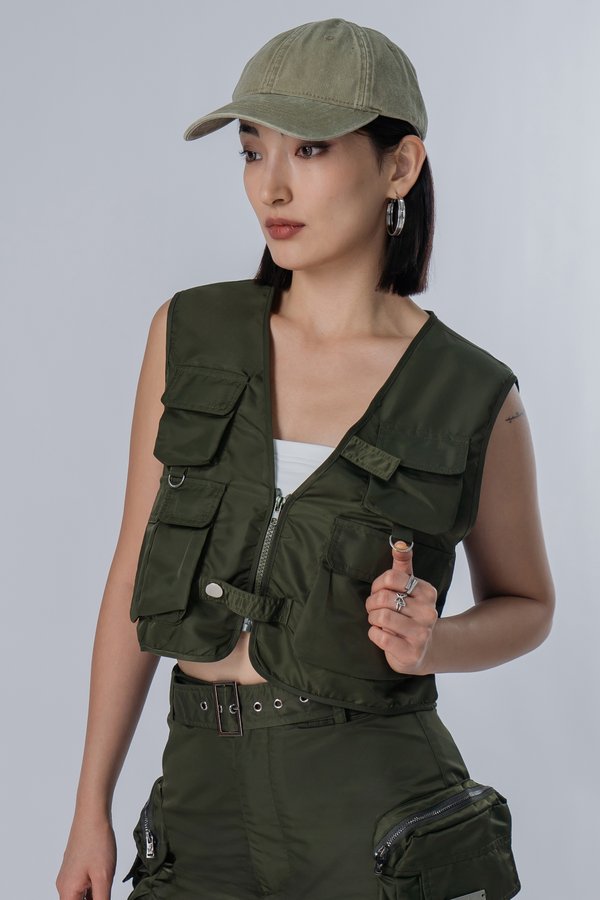Bag It Vest in Army Green