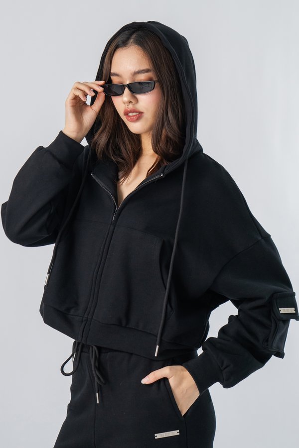 Daily Cropped Hoodie in Black
