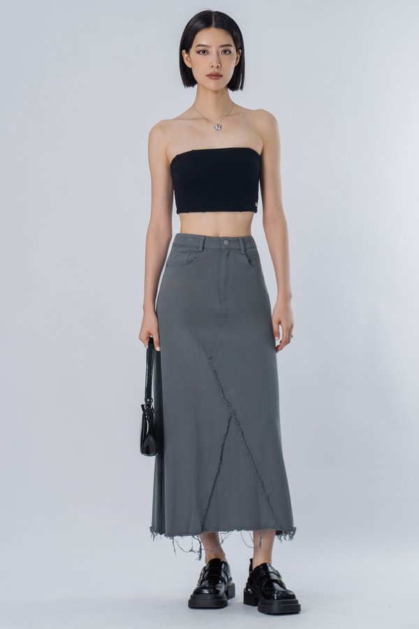 Petite Scrape Skirt in Grey