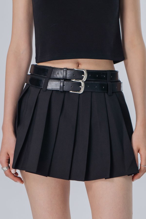 Thesis Skirt in Black