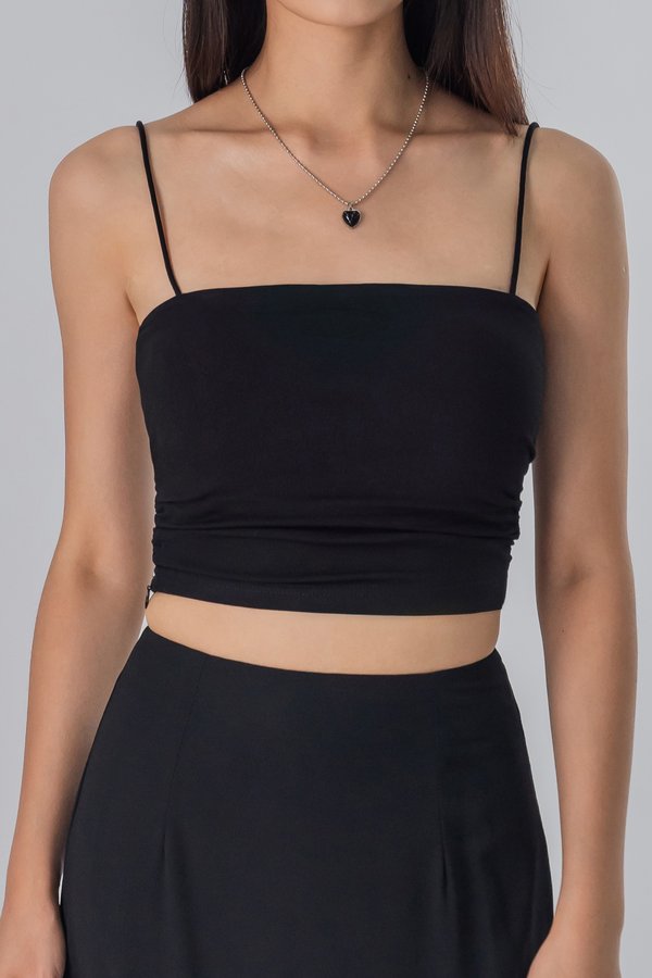 Vital Top in Black