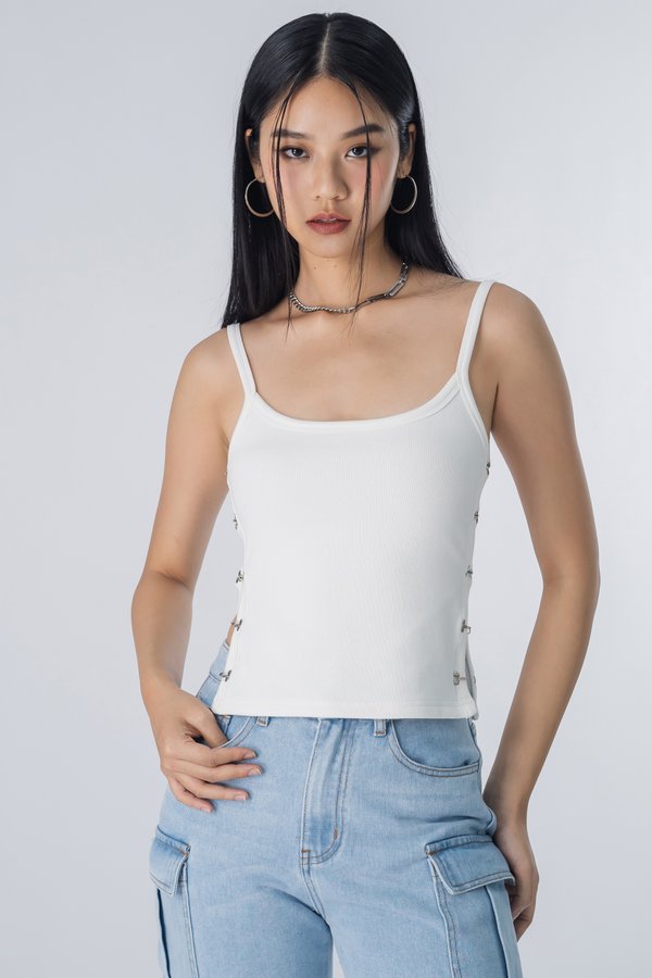 Clasp Top in White