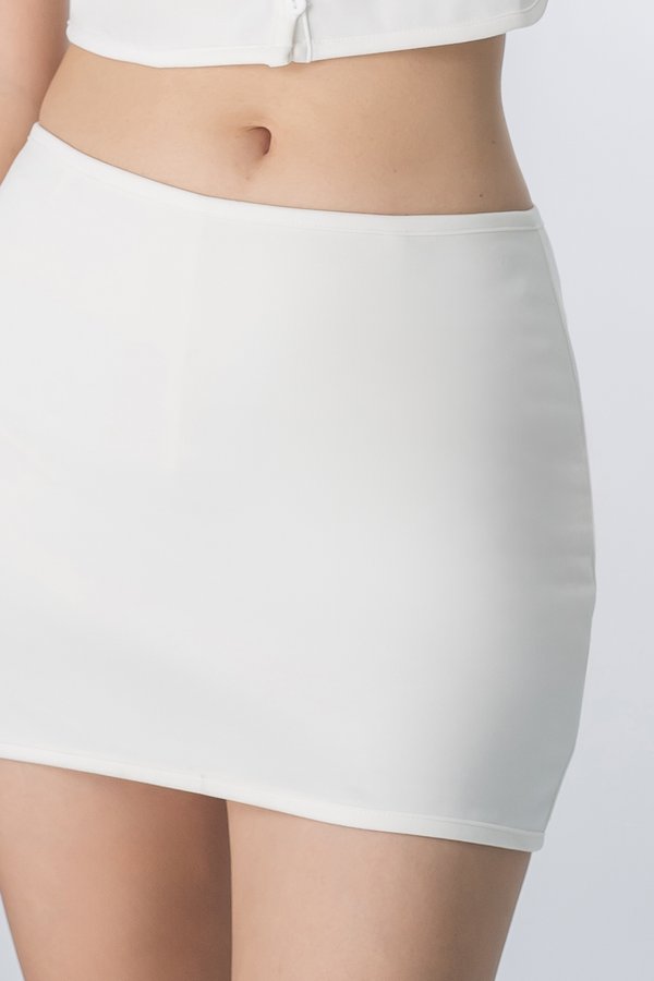 Putter Skirt in White