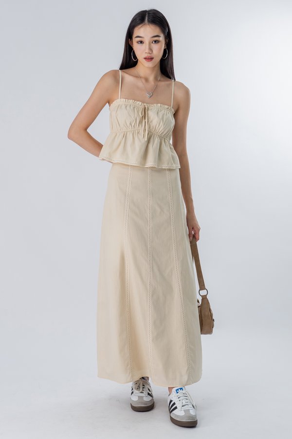 Stake Skirt in Sand Beige