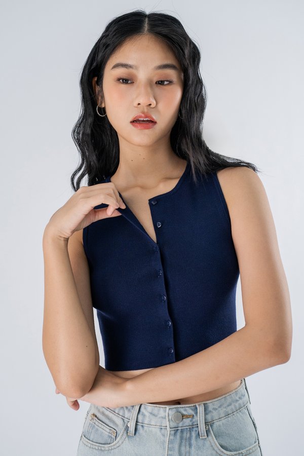 Bonjour Top in Oxford Blue