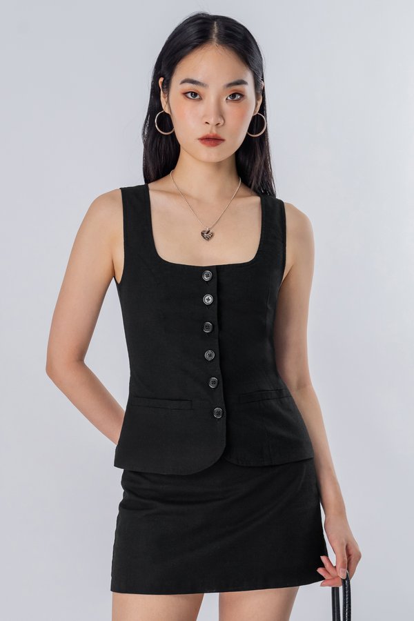 Court Buttoned Linen Vest Top in Black