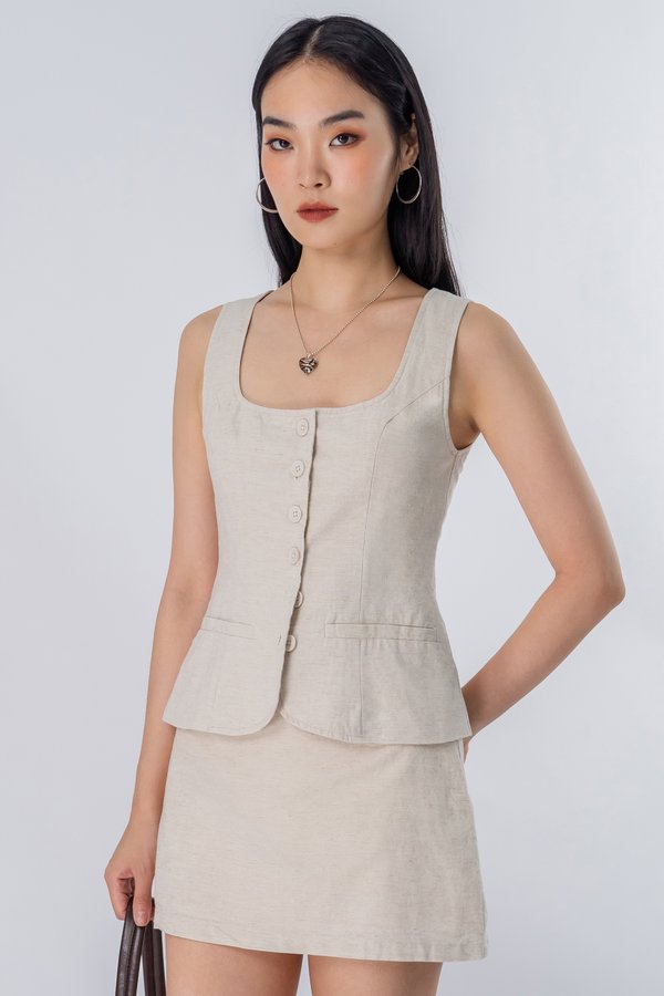 Court Buttoned Linen Vest Top in Clay Beige