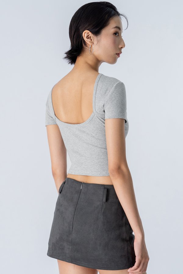 Scoop Back Padded Cropped Top in Speckled Grey