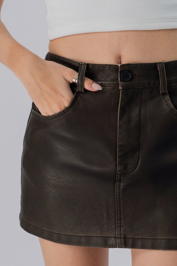 Treat Leather Mini Skirt in Dark Brown