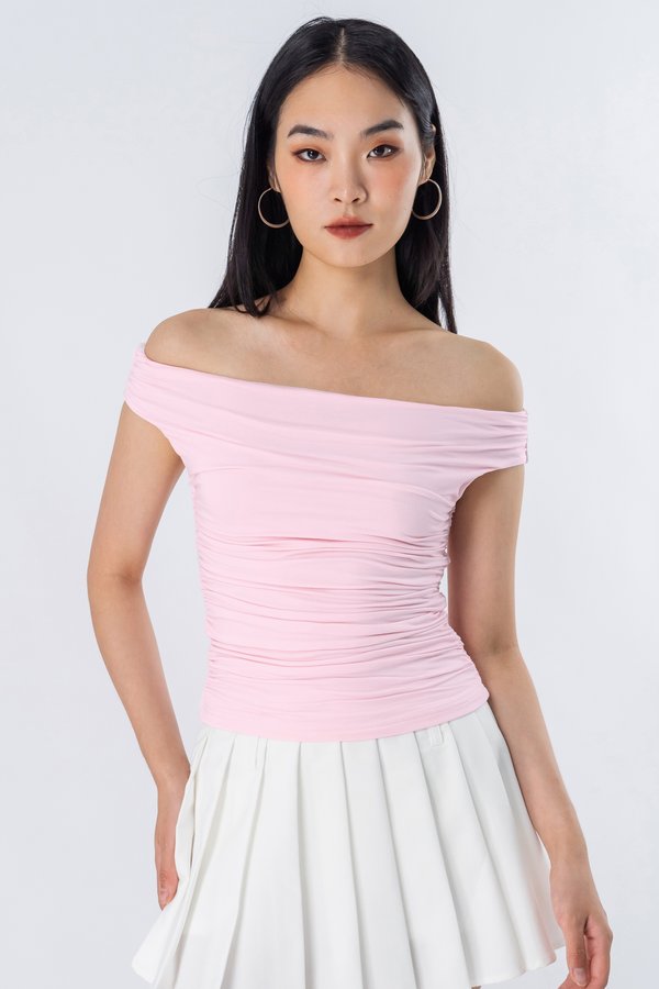 Oxymoron Off Shoulder Ruched Top in Candy Pink