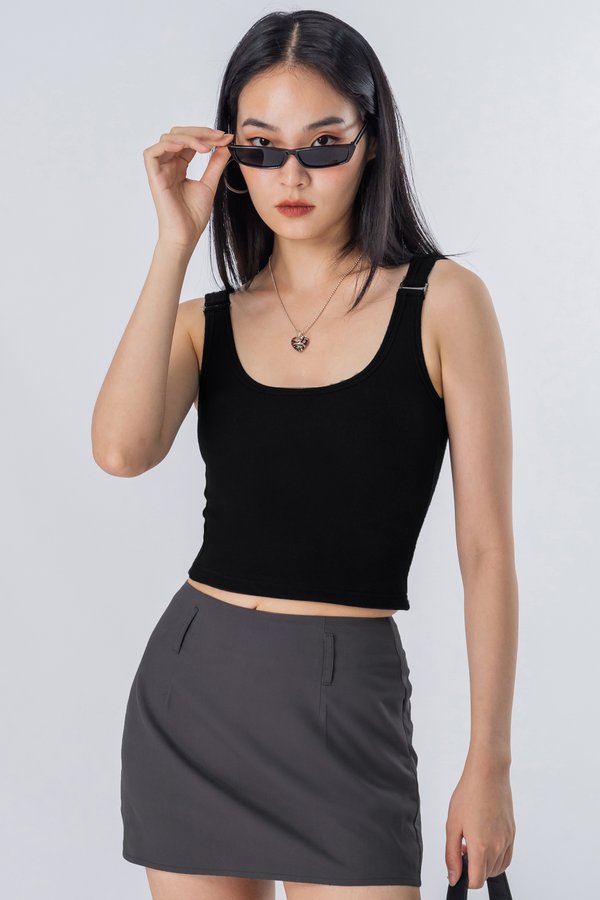 Composition Buckle Basic Top in Black