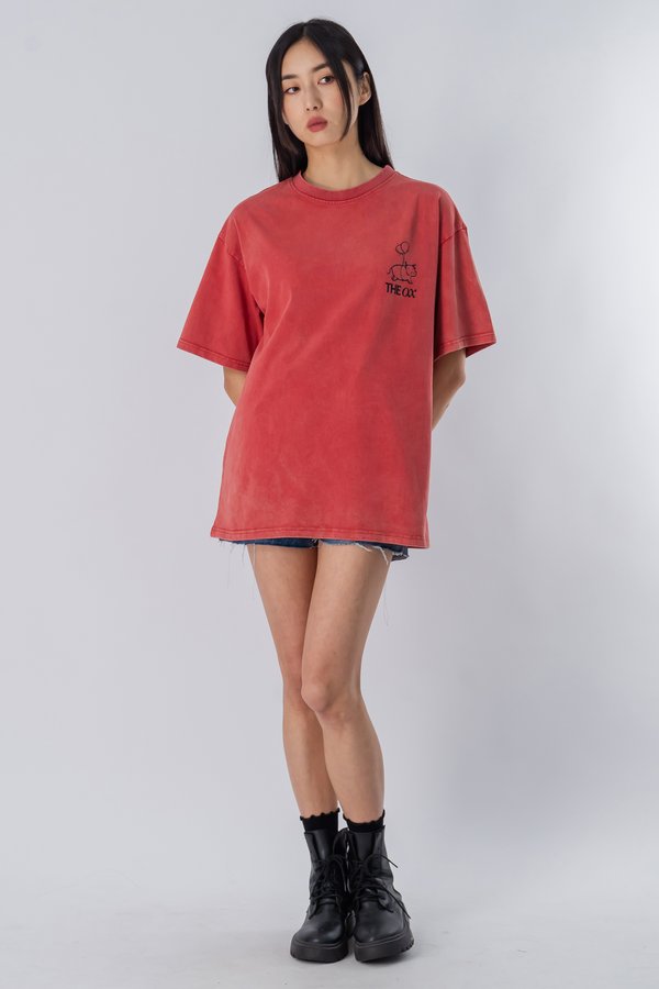 The Ox Tee in Red Wood Wash