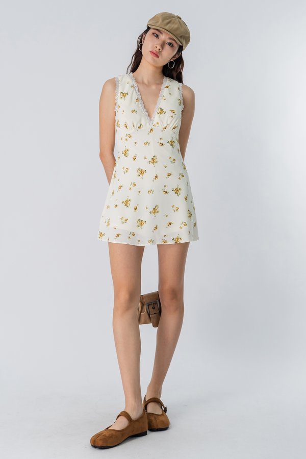 Blossom Floral Lace Dress in Butter Floral