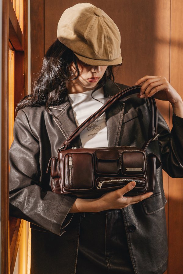 The Pickpocket Bag in Double Shot Brown