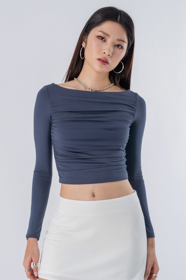 Week Day Basic Mid Waist Skirt in White