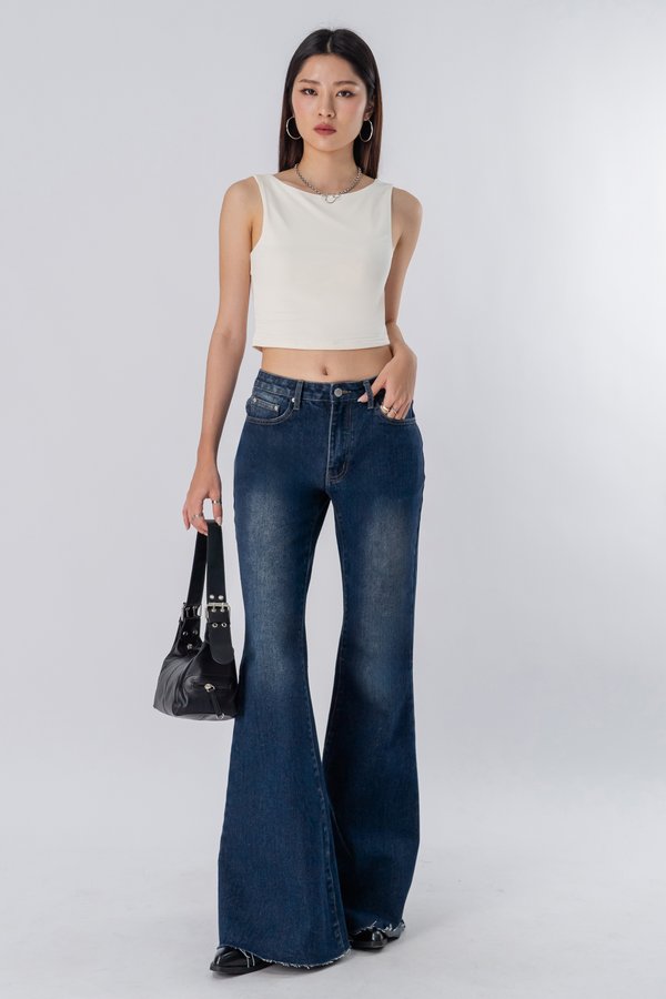 Bell Bottom Flare Jeans in Medium Wash