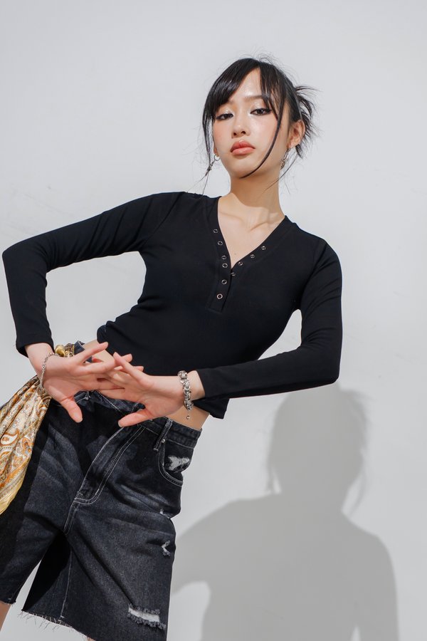 Featherlight Button Sleeved Top in Black