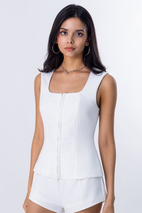 Acquit Hook Front Tailored Top in White