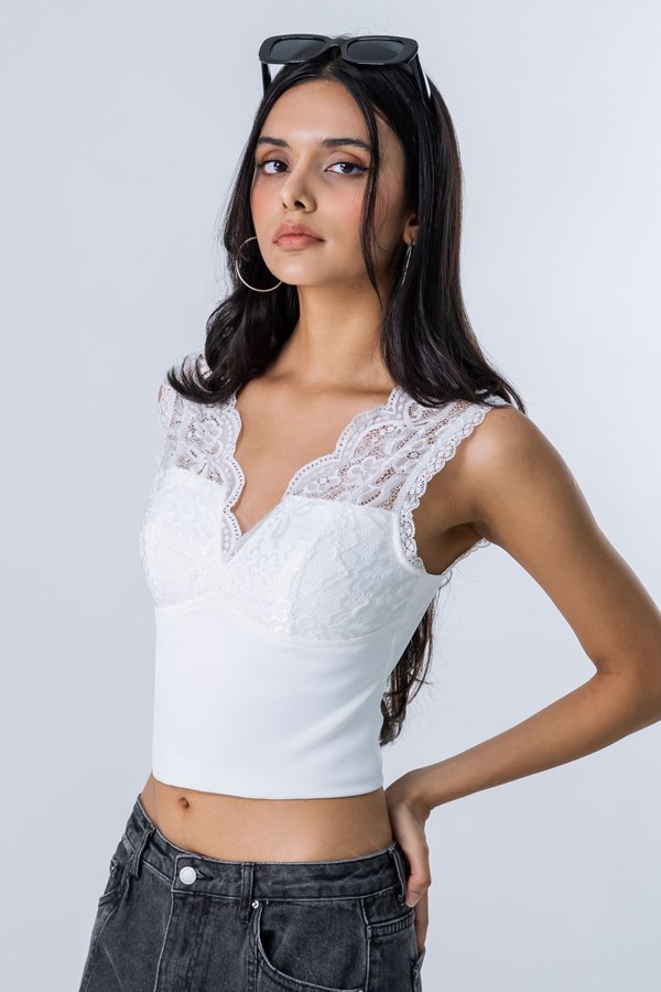 Deny Lace Top in White