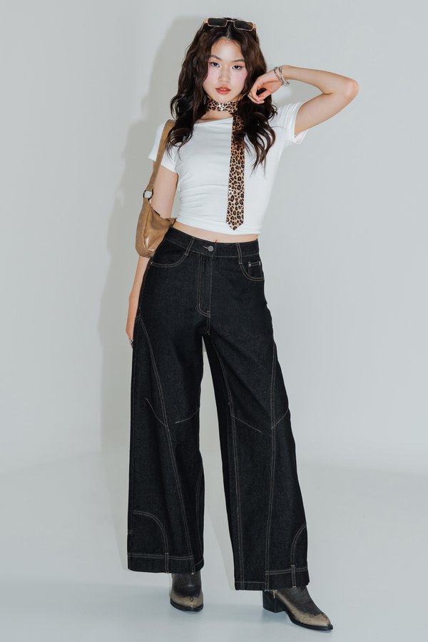 Inverse Stitched Wide Leg Jeans in Black Wash