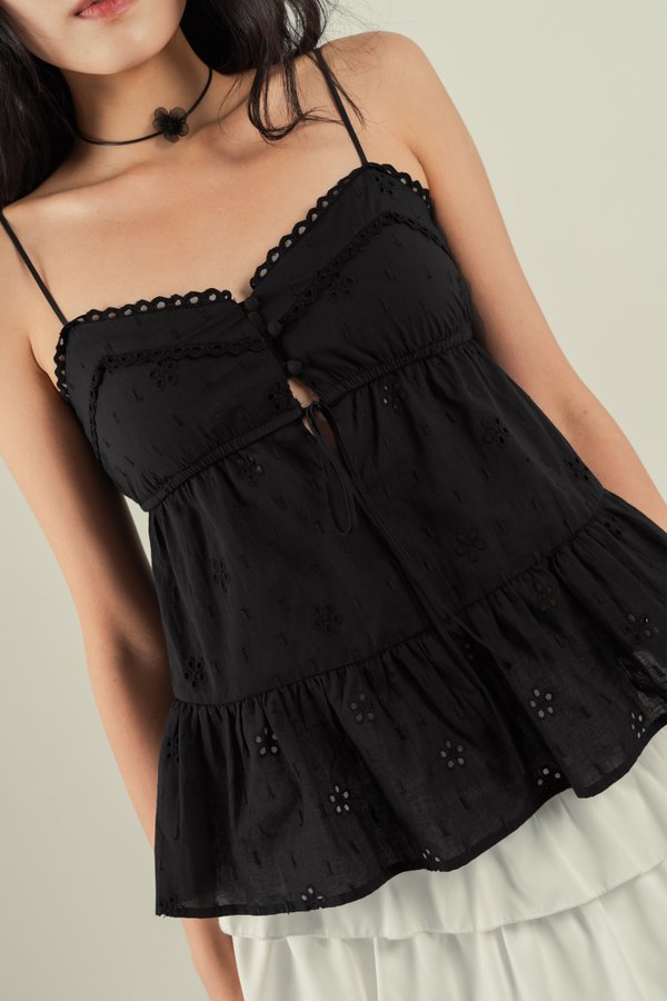 Quiver Eyelet Trim Ribbon Top in Black