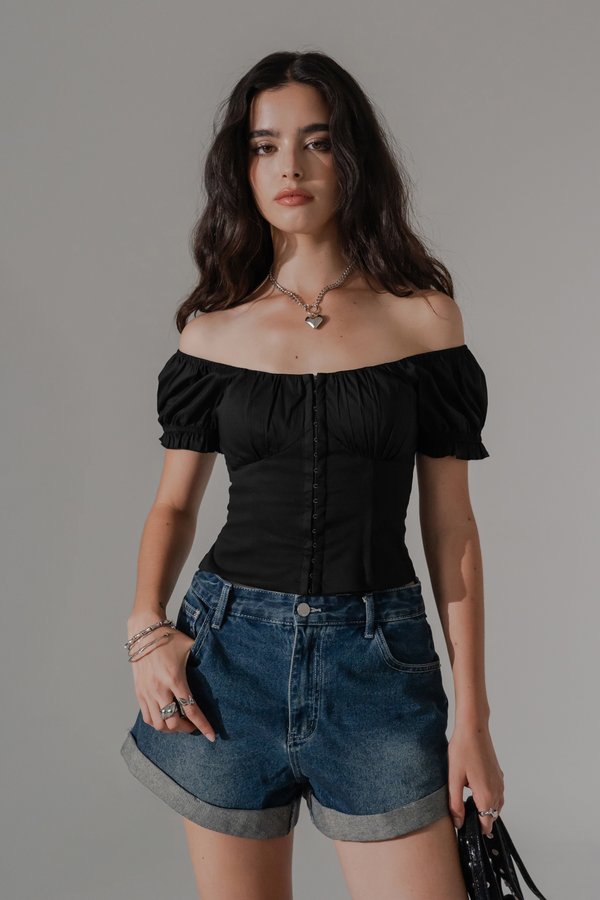 Utopia Hooked Sleeve Top in Black