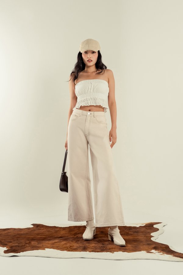 Prolonged Straight Cut Jeans in Sand Beige