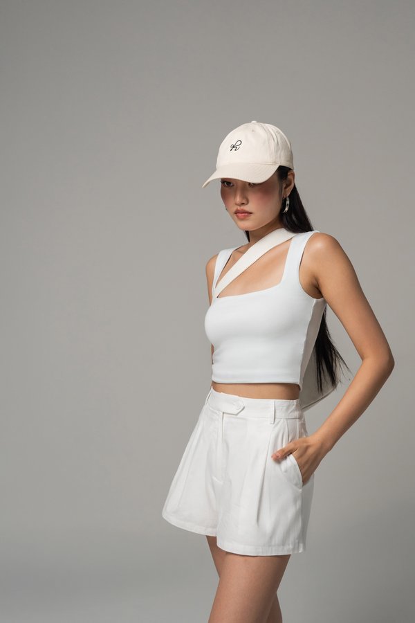 Weekends Linen Button Shorts in White