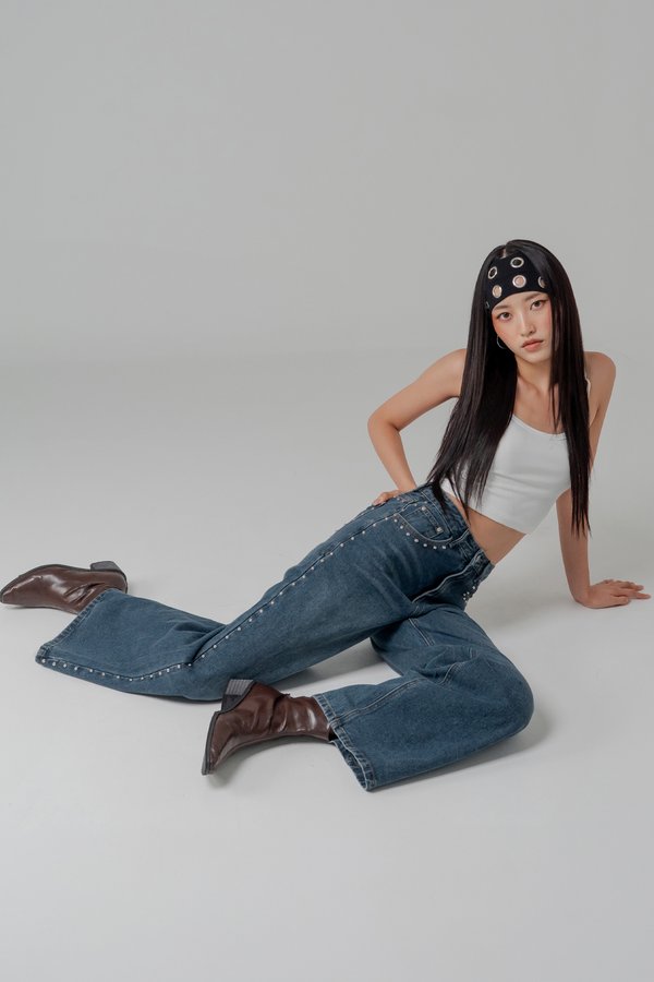 Prolonged Straight Cut Jeans in Studded Prolonged Straight Cut Jeans in Studded