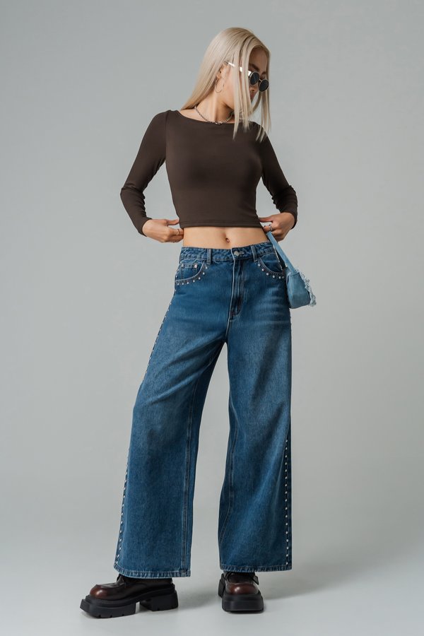 Lumbar Tie Back Sleeve Top in Chocolate