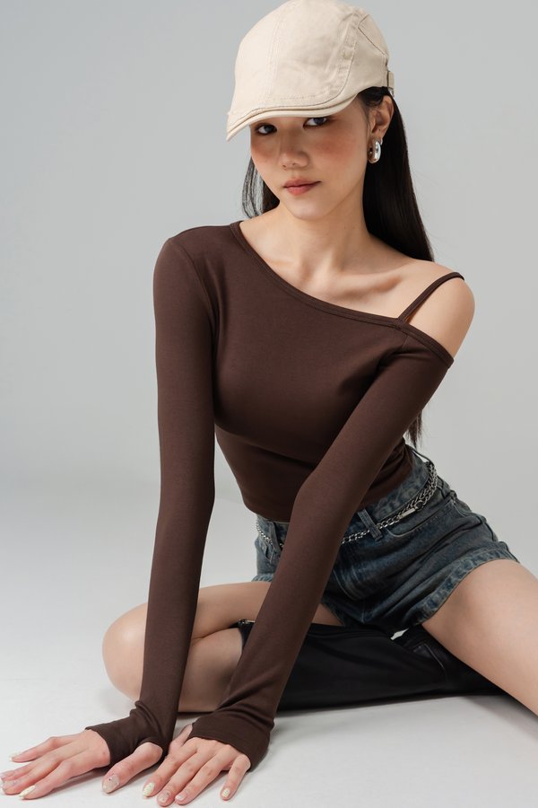 Anchor Off Shoulder Padded Top in Espresso