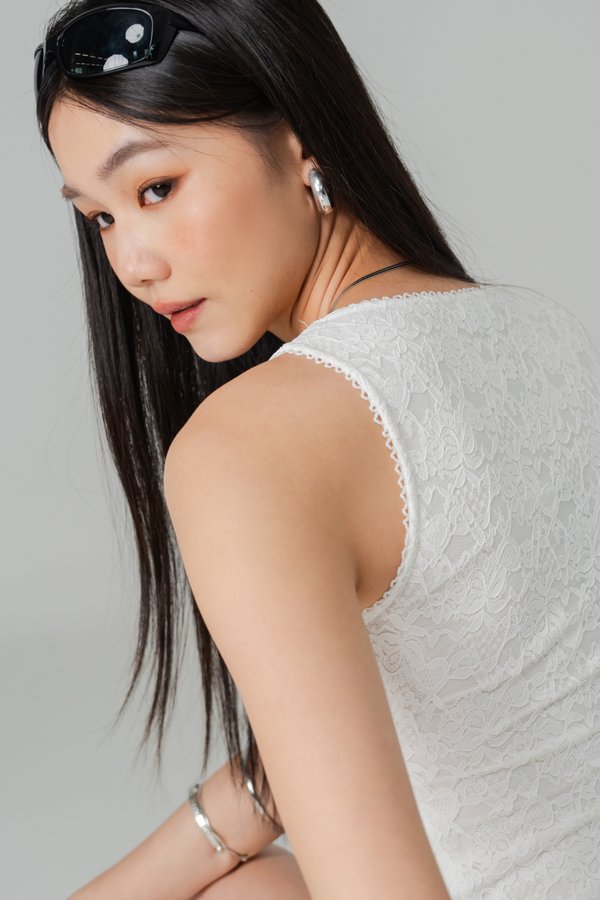 Fairytale Lace Padded Top in White