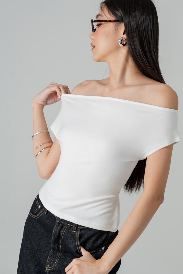 Decompress Tie Off Shoulder Top in White