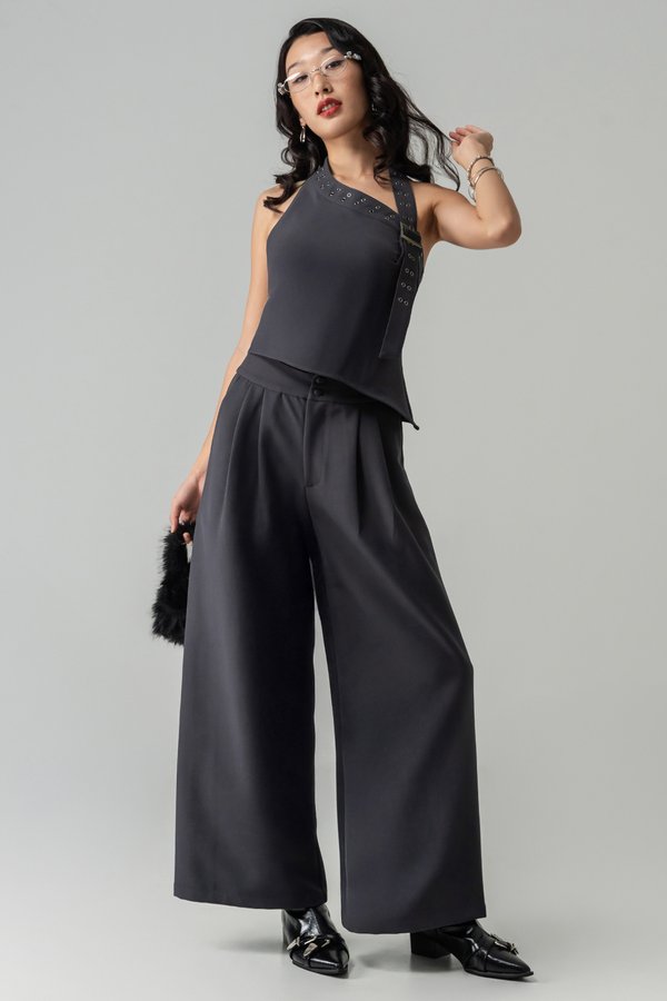 SET: Precise Eyelet Toga Padded Top + Power Button Pants