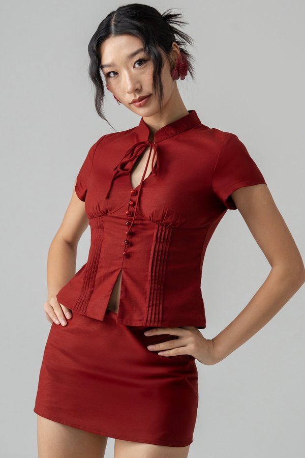 Paraph Pleated Linen Top in Huat Red