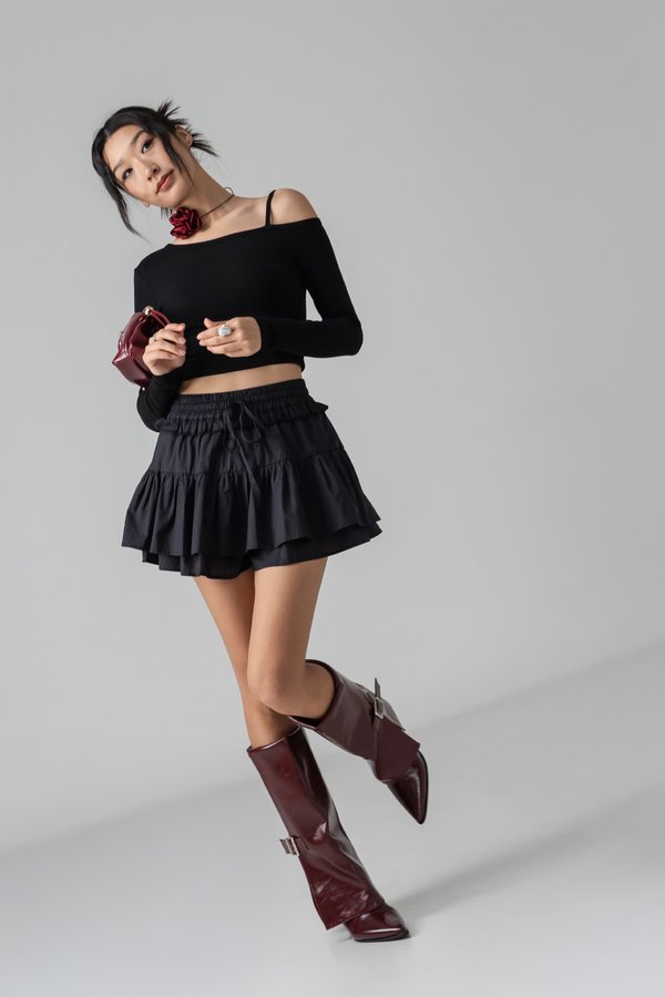 Woo Tiered Linen Skirt in Black