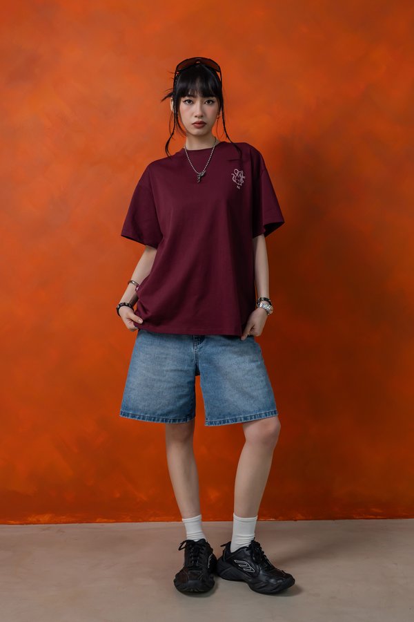 Mischievous Rat Tee in Dark Carmine