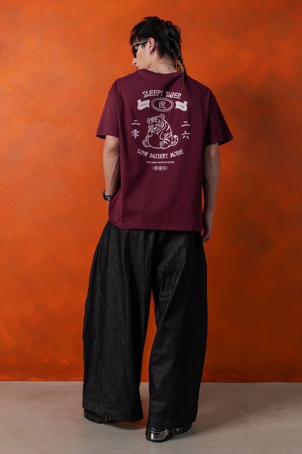 Sleepy Tiger Tee in Dark Carmine