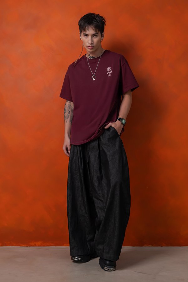 Happy Horse Tee in Dark Carmine