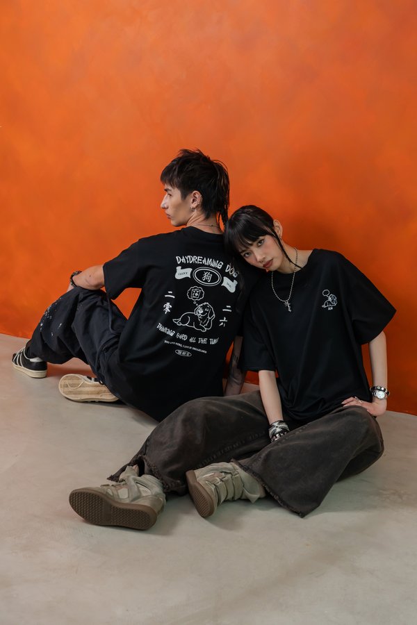 Daydreaming Dog Tee in Black