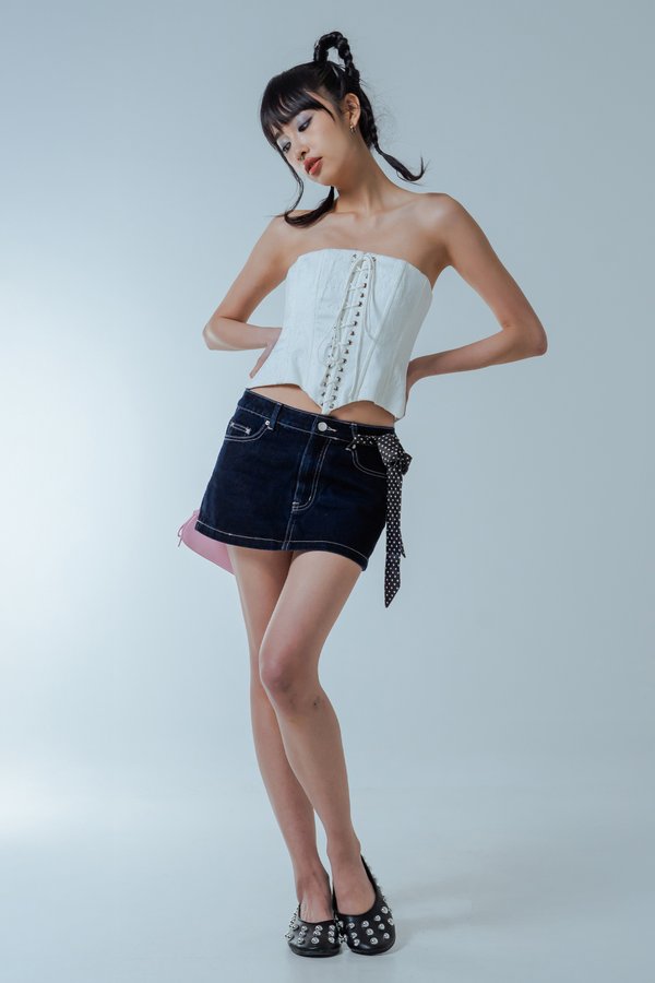 Prosperous Denim Mini Skirt in Indigo with Pink Threads