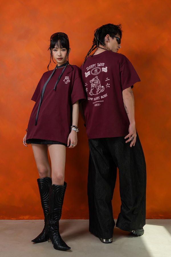 Sleepy Tiger Tee in Dark Carmine