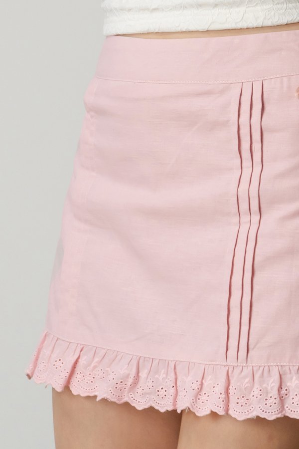 Weekender Pleated Linen Skirt In Pastel Pink